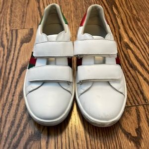 Gucci kids shoes